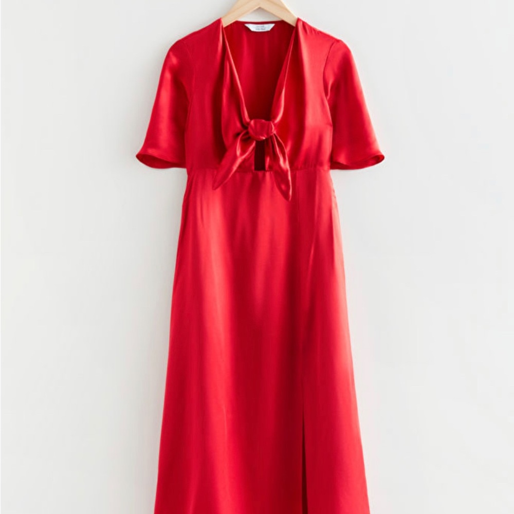 Flutter sleeve satin midi dress